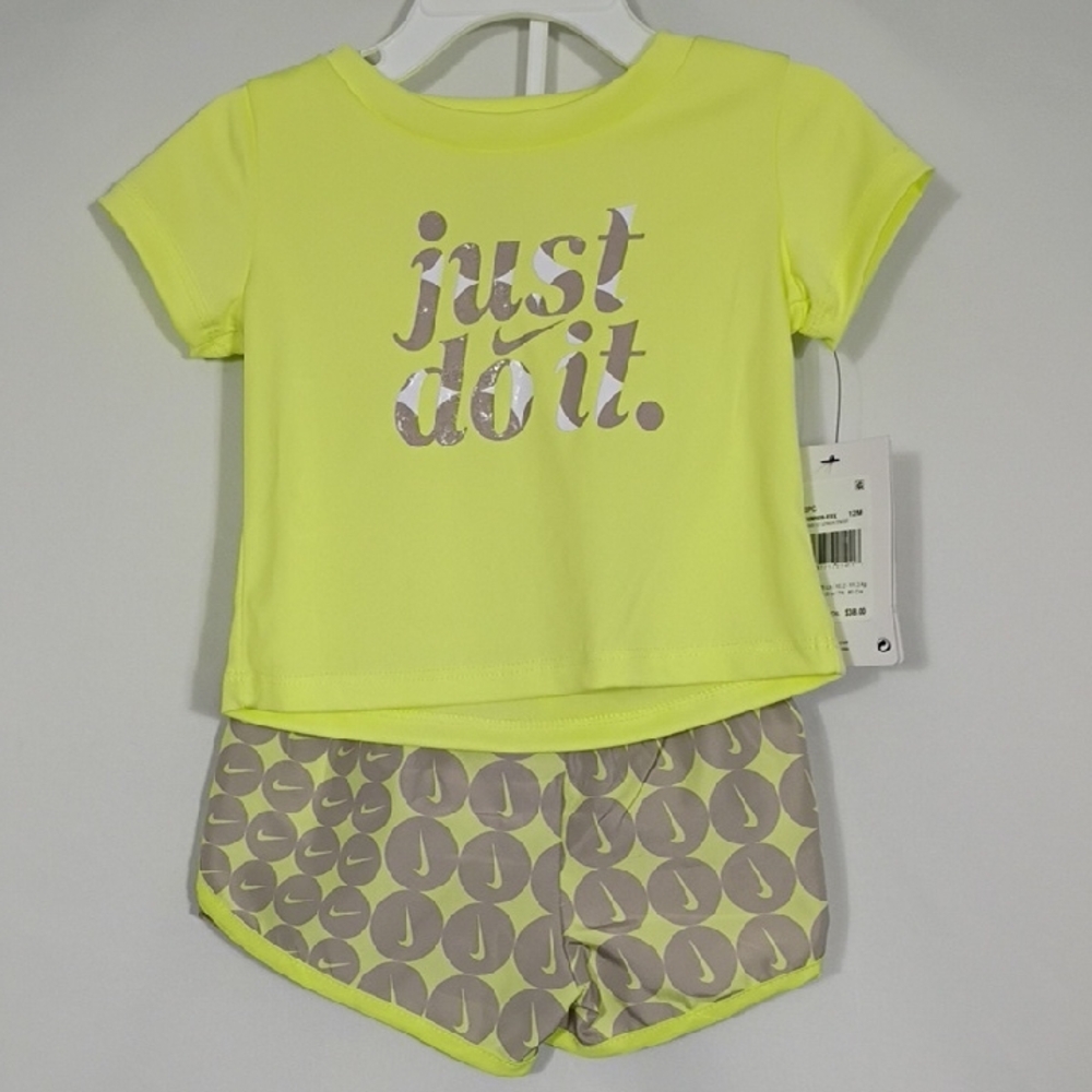 NWT Nike LT Lemon Twist Woven Shirt Sleeve Short Set Girls Size 12 Month Dri fit